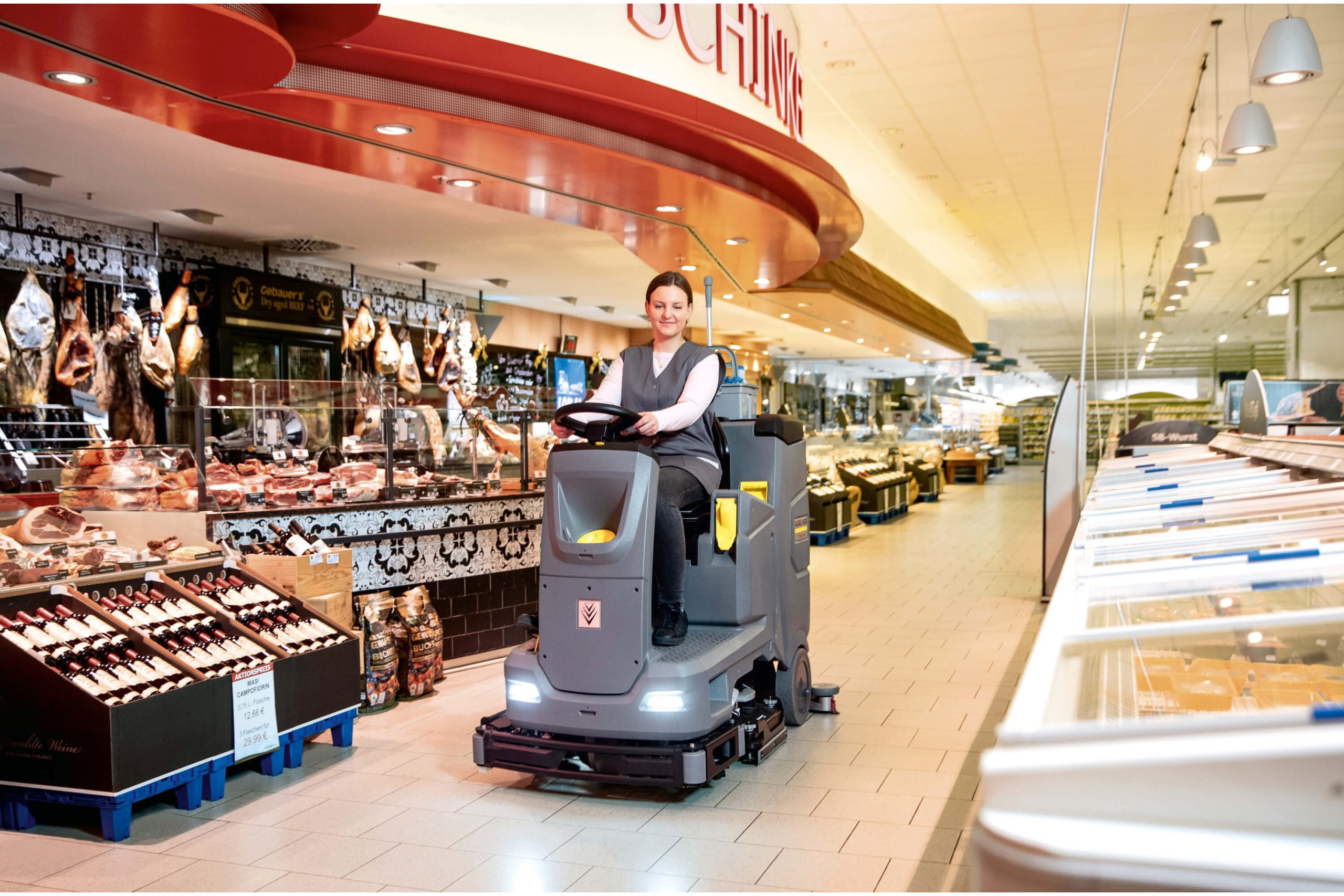 B_110_R_supermarket_app_02_CI20_2000x3000px_3000x2000px Application Image