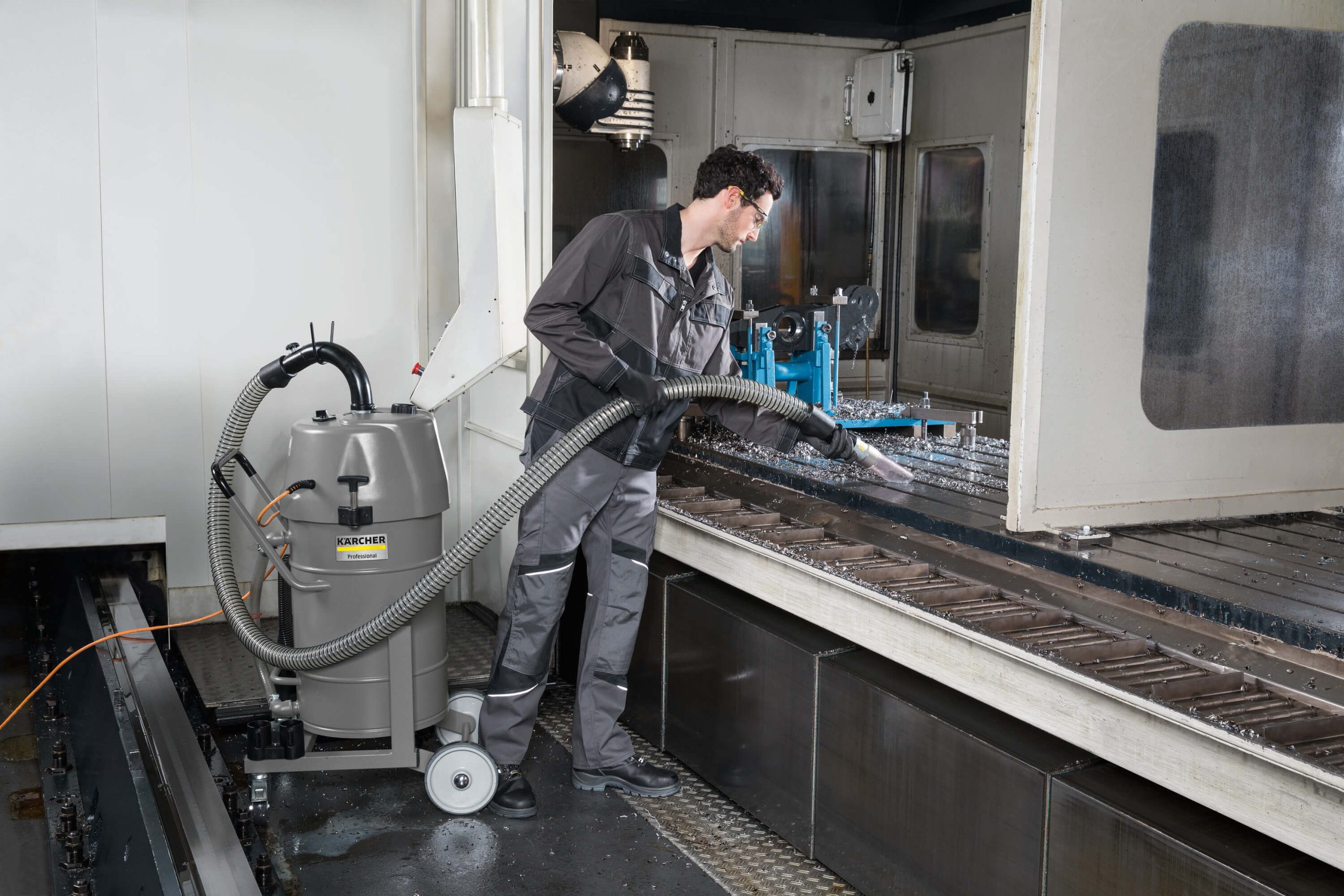 IVR_L_65_12_1_Tc_app_13_CI15_2000x3000px_3000x2000px Application Image